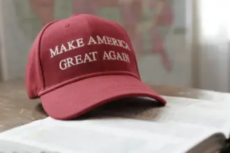 إعادة تشكيل الهيمنة من فوكوياما إلى ترامب -أطراس