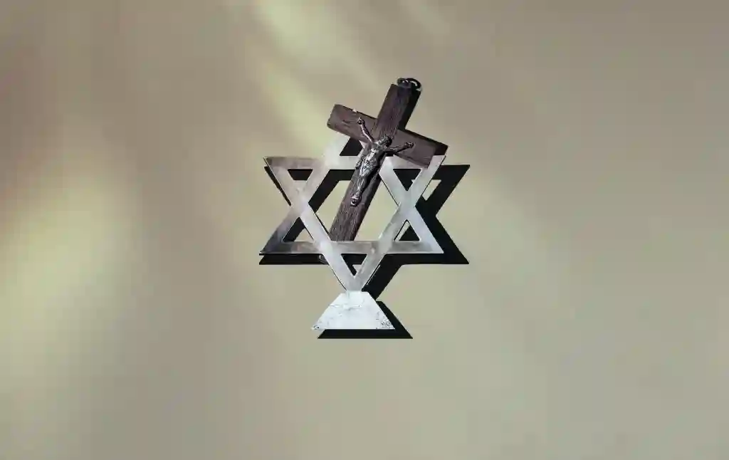 تراث اليهودية-المسيحية : حقيقة تاريخية أم تعويذة أيديولوجية؟